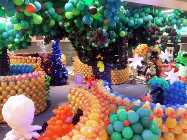 vue globale, décor thème Fables de la Fontaine