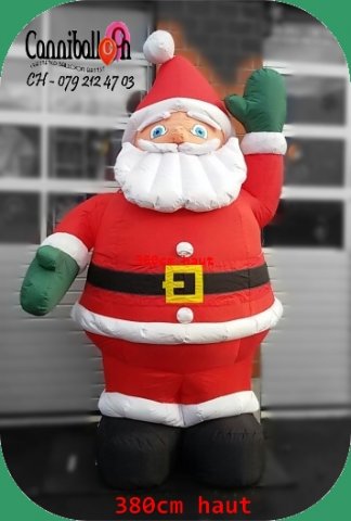 Mascotte Père Noël 380 cm